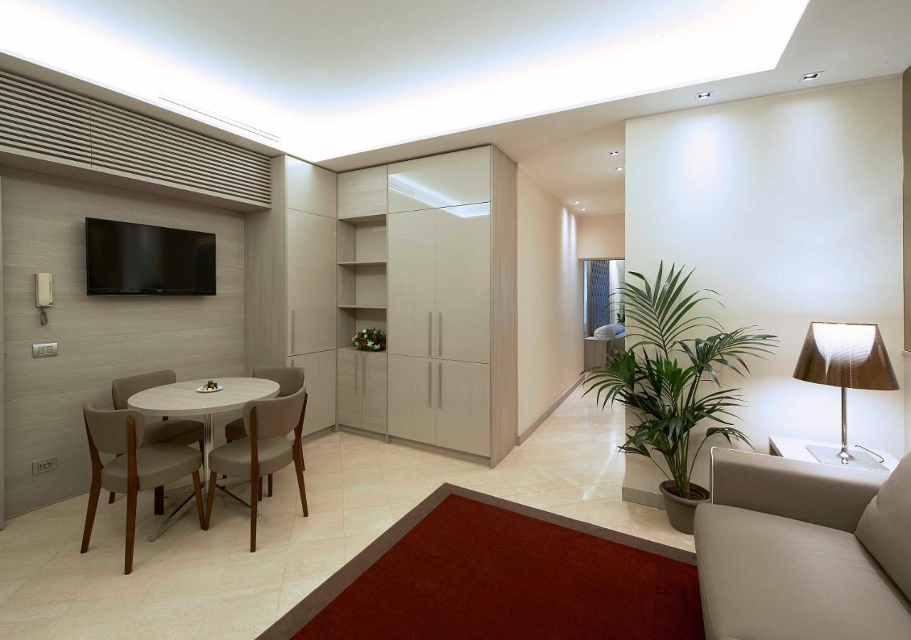 Harry'S Bar Trevi Luxury Apartments - Mignanelli 로마 외부 사진