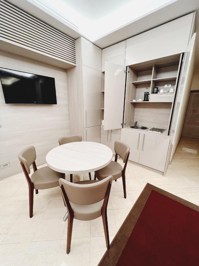 Harry'S Bar Trevi Luxury Apartments - Mignanelli 로마 외부 사진